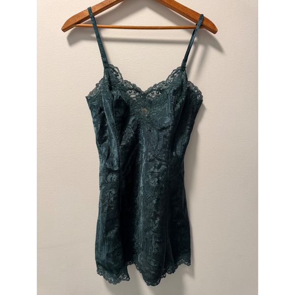 Victoria's Secret Other - Vintage Victoria's Secret Gold Label Emerald Green Paisley Satin Lace Slip Dress